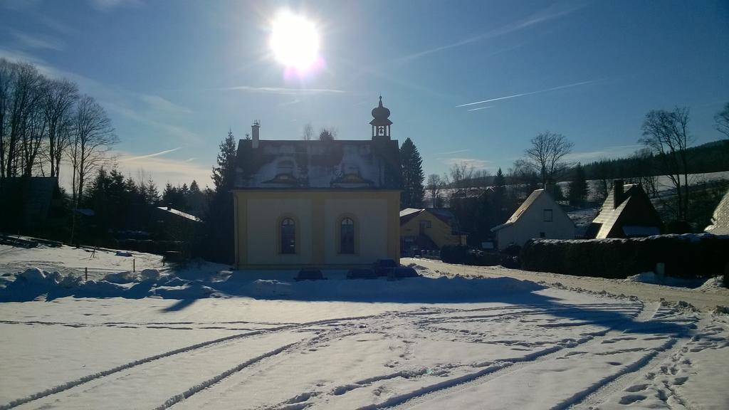 Penzion Pod Zvonem Hyncice pod Susinou Luaran gambar